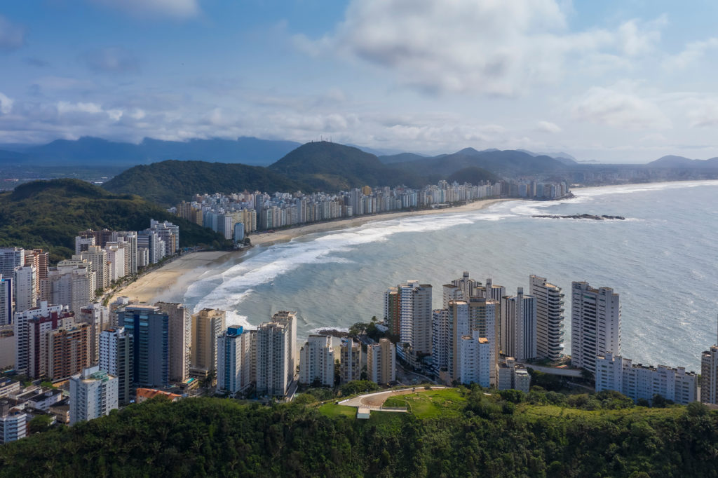 Mercado imobiliário do litoral de SP sofre instabilidade