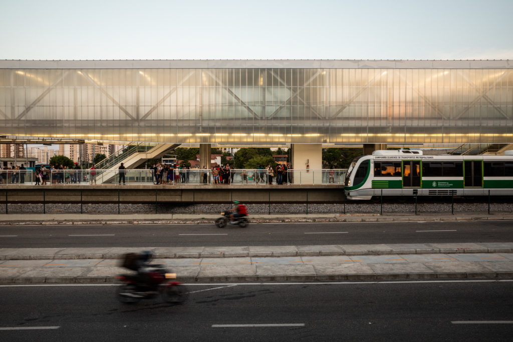 Projetos: Metrô de Fortaleza - Ramal Parangaba-Mucuripe / Fernandes Arquitetos Associados. Foto: © Pedro Mascaro
