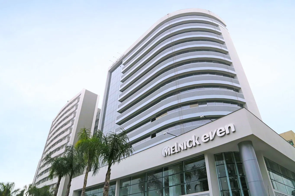 Melnick Retoma Obras