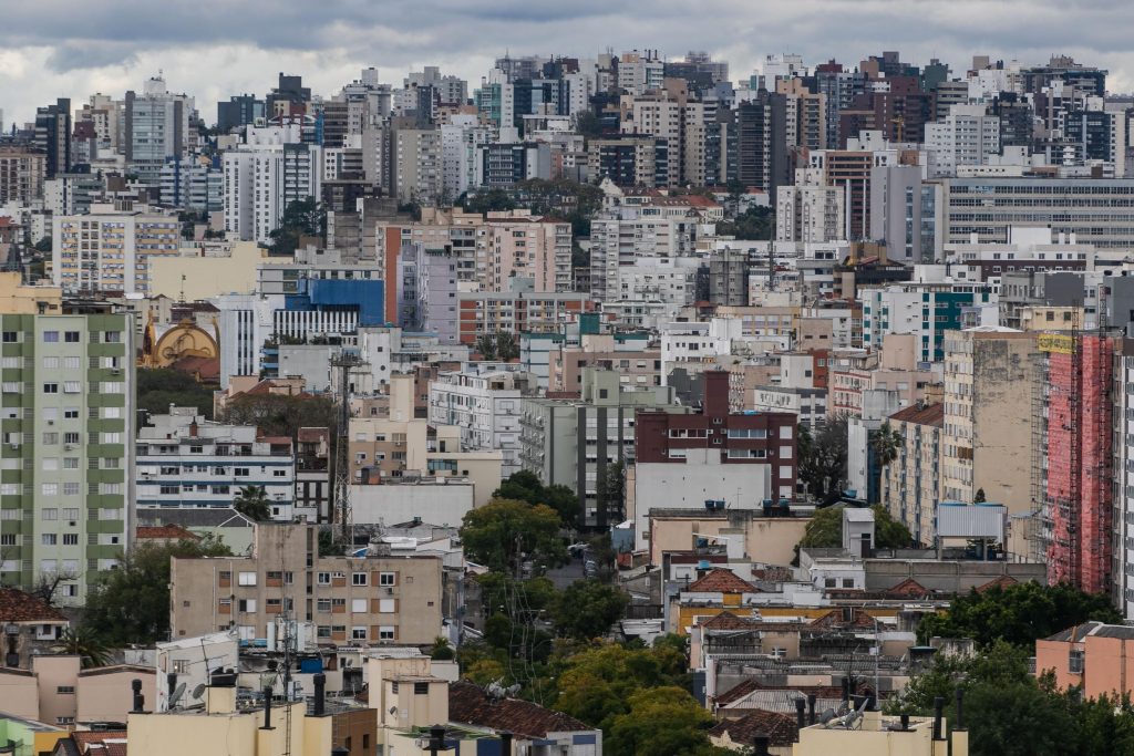 Por que anúncios de imóveis acima do preço ideal afastam interessados?