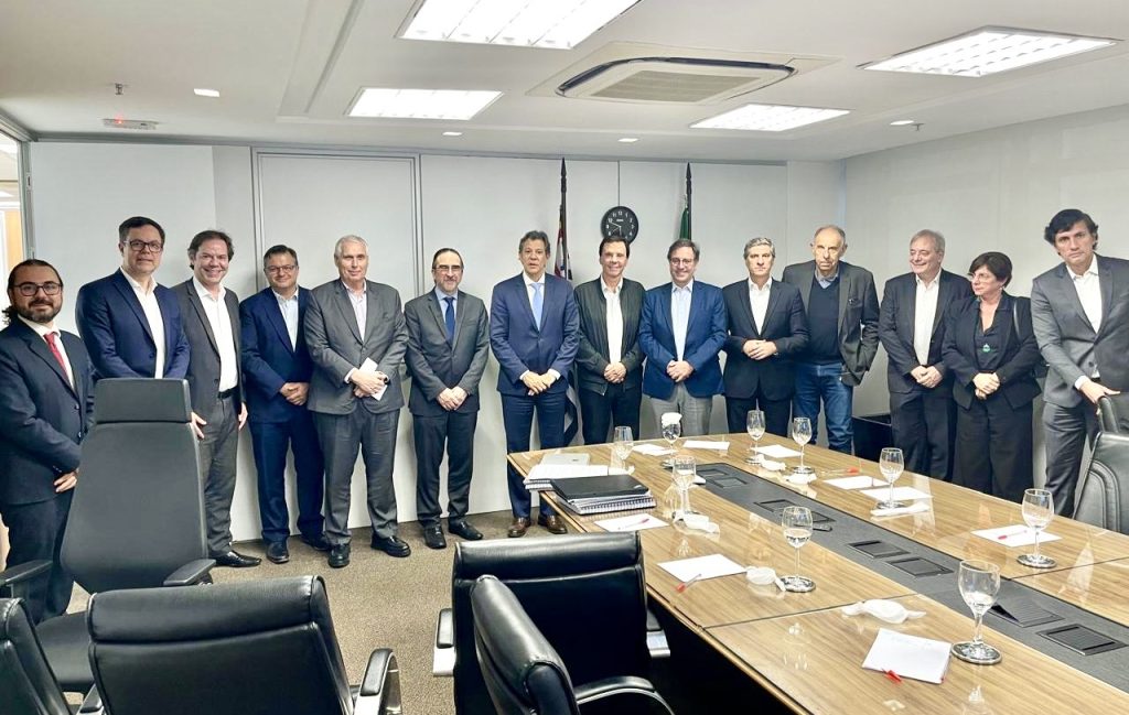 Reforma Tributária: CBIC e entidades do setor discutem impactos com ministro Haddad