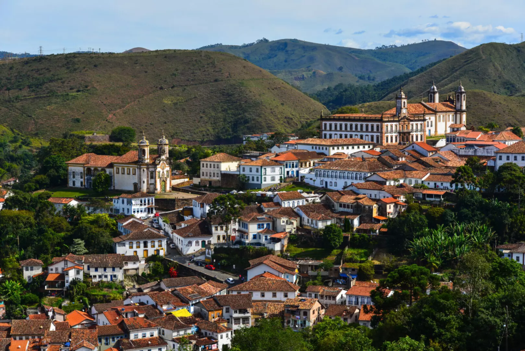 Classe C impulsiona mercado imobiliário e movimenta bilhões em Minas Gerais
